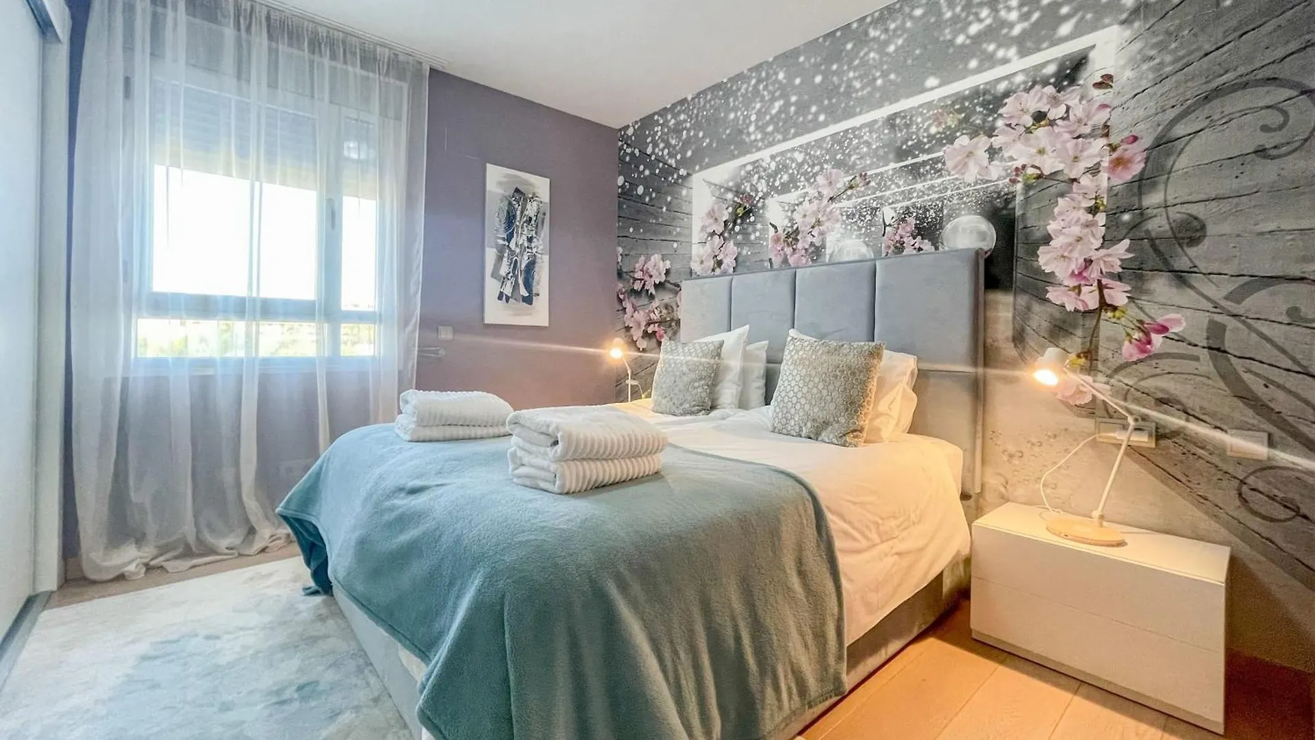 דירה מארבלה Beachfront Luxury Rooftop Penthouse Wifi Pools Grill I O Nac Paddle ספרד